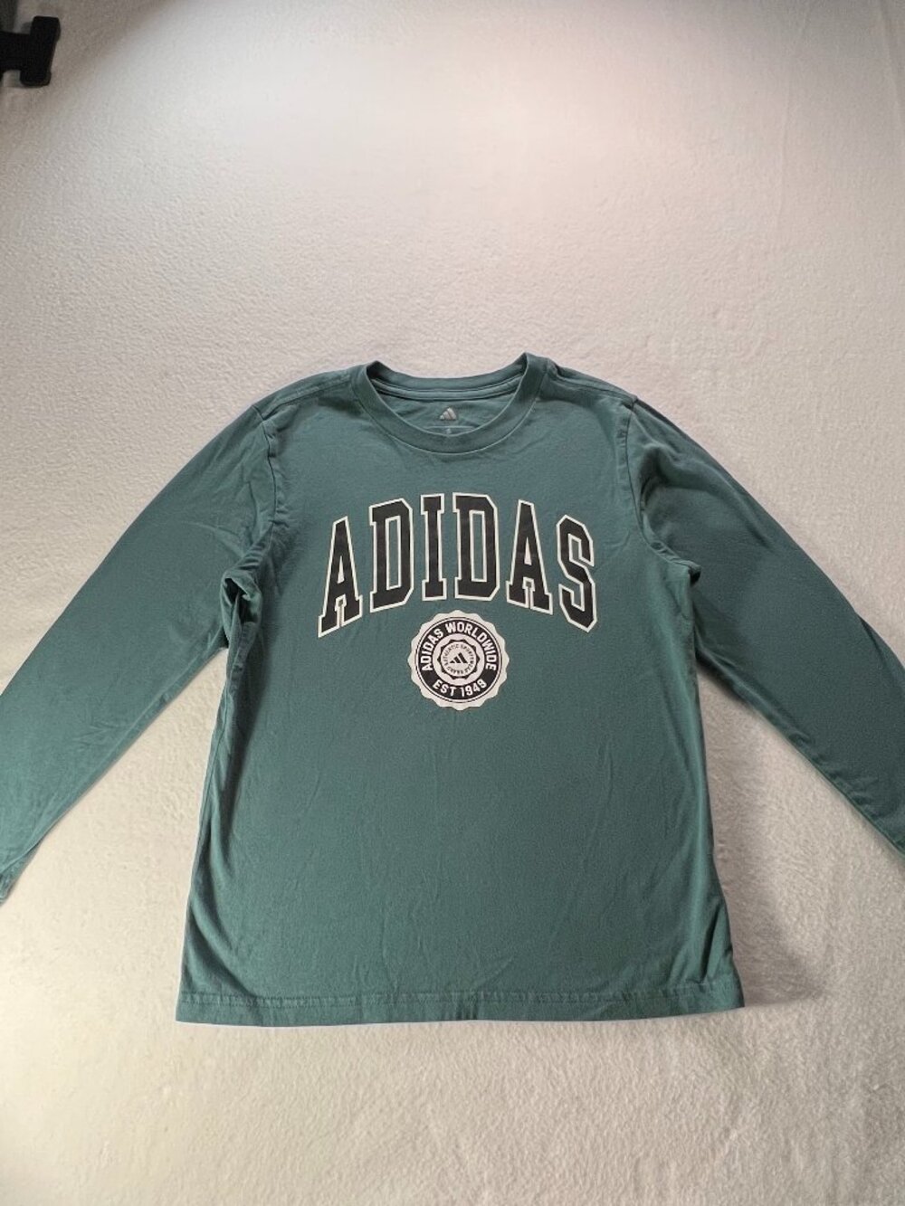 Adidas Kid’s Small US 8 Teal Long-Sleeve Graphic T-shirt Chest Logo Emblem